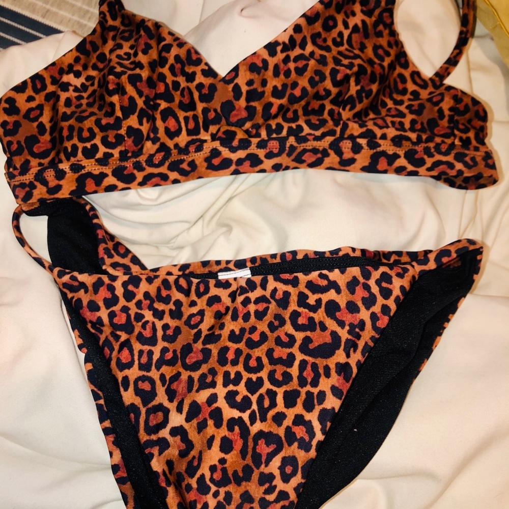 New cheetah swim suit bikini set medium